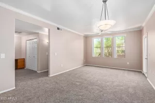 Photo #6: 6565689 Listing