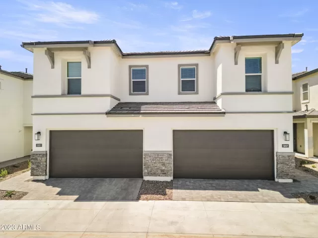 MLS: 6565910 Condo For Sale