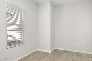 Photo #5: 6565910 Listing