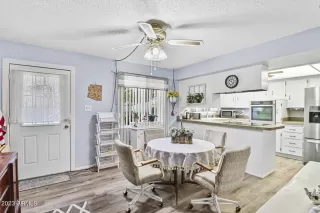 Photo #2: 6566299 Listing