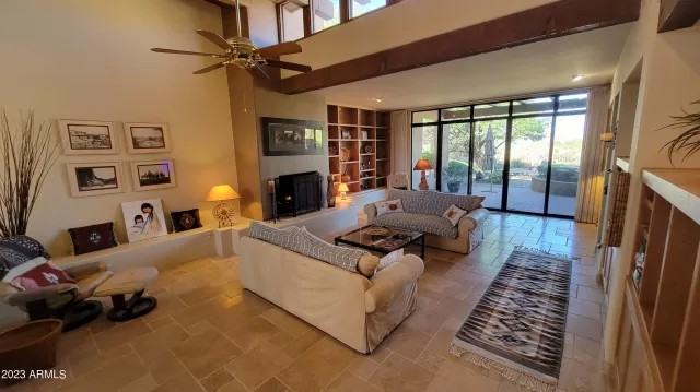 MLS: 6567025 Condo For Sale