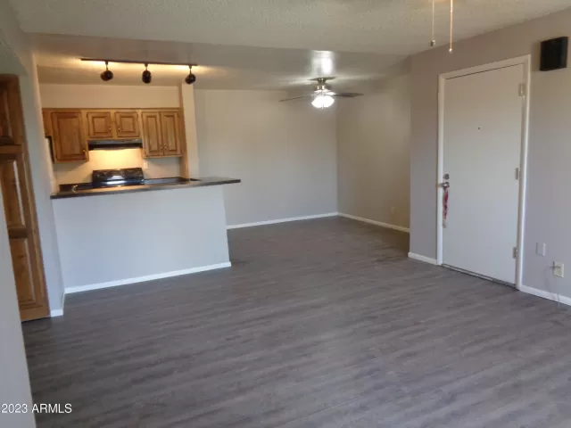 MLS: 6567141 Condo For Sale