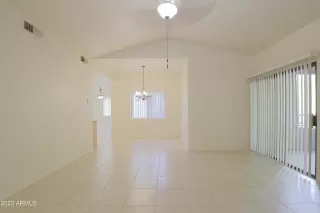 Photo #3: 6567388 Listing 