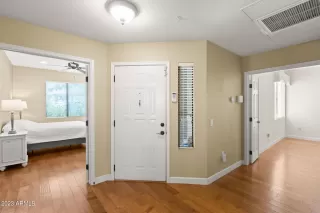 Photo #4: 6567431 Listing 