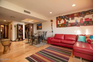 Photo #2: 6567564 Listing