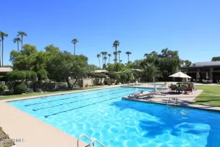 Photo #2: 6567632 Listing