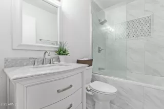 Photo #3: 6567648 Listing