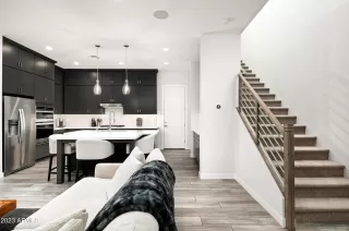 Photo #4: 6567845 Listing 