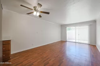 Photo #3: 6567856 Listing