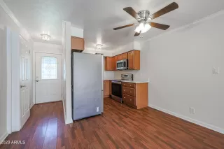 Photo #6: 6567856 Listing