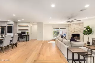Photo #3: 6568263 Listing