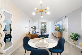 Photo #5: 6568895 Listing