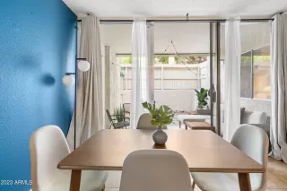 Photo #5: 6568999 Listing