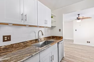 Photo #3: 6569190 Listing 