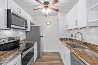 Photo #4: 6569190 Listing 