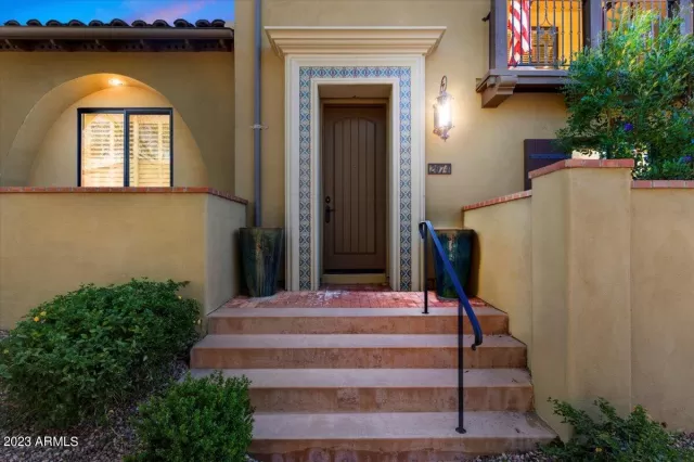 MLS: 6569330 Condo For Sale