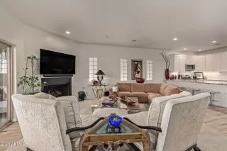 Photo #4: 6569385 Listing