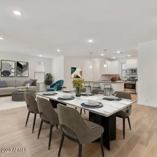 Photo #2: 6569722 Listing