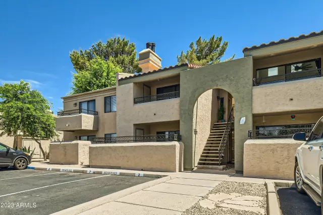 MLS: 6569937 Condo For Sale