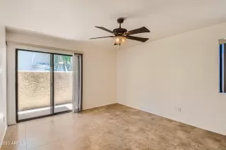 Photo #5: 6569937 Listing