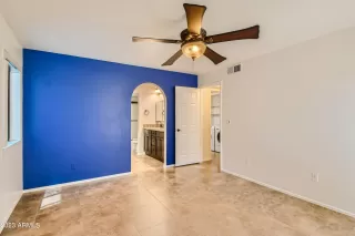 Photo #6: 6569937 Listing