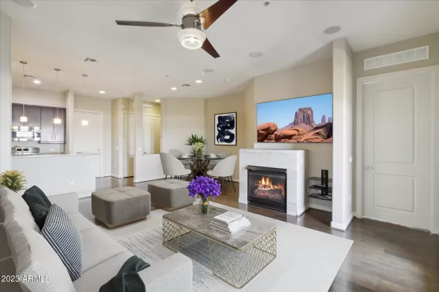 MLS: 6570011 Condo For Sale