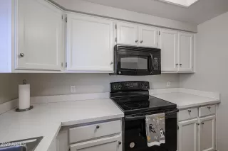 Photo #4: 6570487 Listing