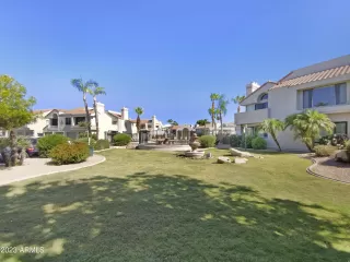 Photo #5: 6570583 Listing