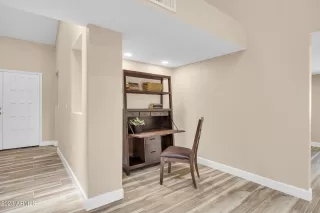 Photo #6: 6570702 Listing