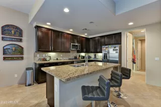 Photo #4: 6570709 Listing 