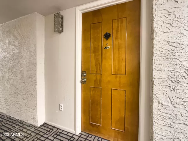 MLS: 6570883 Condo For Sale