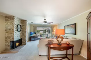 Photo #5: 6570905 Listing 