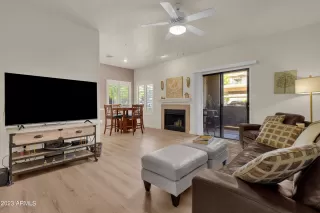 Photo #4: 6570978 Listing 