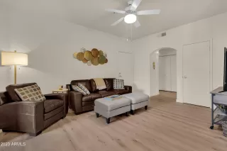 Photo #5: 6570978 Listing 