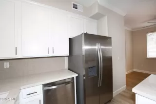 Photo #4: 6571737 Listing