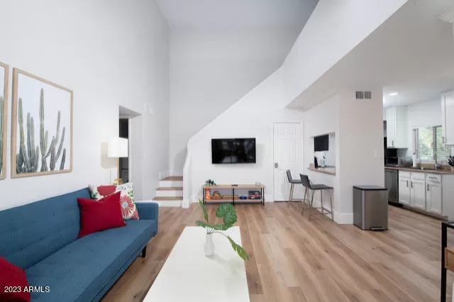 MLS: 6571783 Condo For Sale