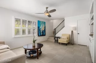 Photo #5: 6571806 Listing 