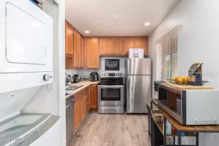 Photo #3: 6571830 Listing