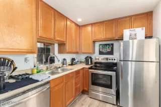Photo #4: 6571830 Listing