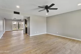 Photo #2: 6571915 Listing