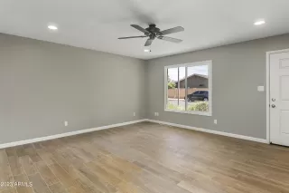 Photo #3: 6571915 Listing