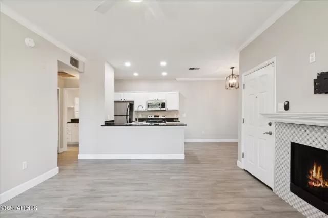 MLS: 6572083 Condo For Sale