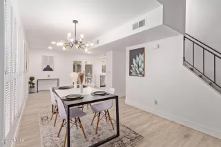 Photo #5: 6572244 Listing 