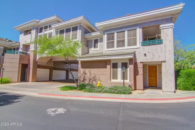 MLS: 6572319 Condo For Sale