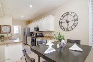 Photo #3: 6572319 Listing 