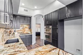 Photo #5: 6572336 Listing