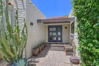 Photo #2: 6572360 Listing