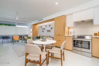 Photo #2: 6572488 Listing 