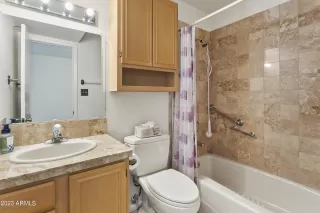 Photo #1: 6572617 Listing