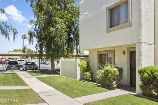 Photo #5: 6572617 Listing